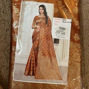 100% Polyester Saree